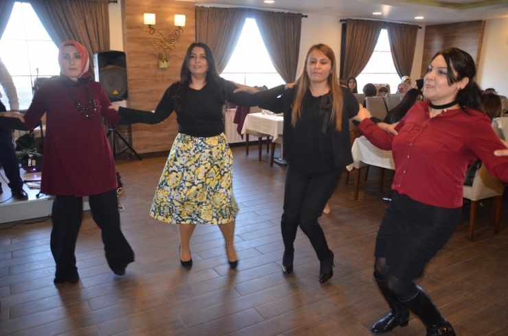 Vilayetler Birliği Ana Okulu’ndan Dayanışma Programı