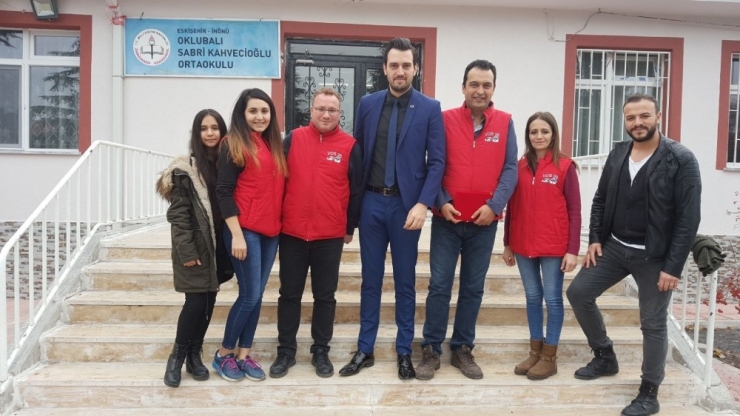 Vos26 Üyeleri Kütüphane Yapımına Öncü Oldu