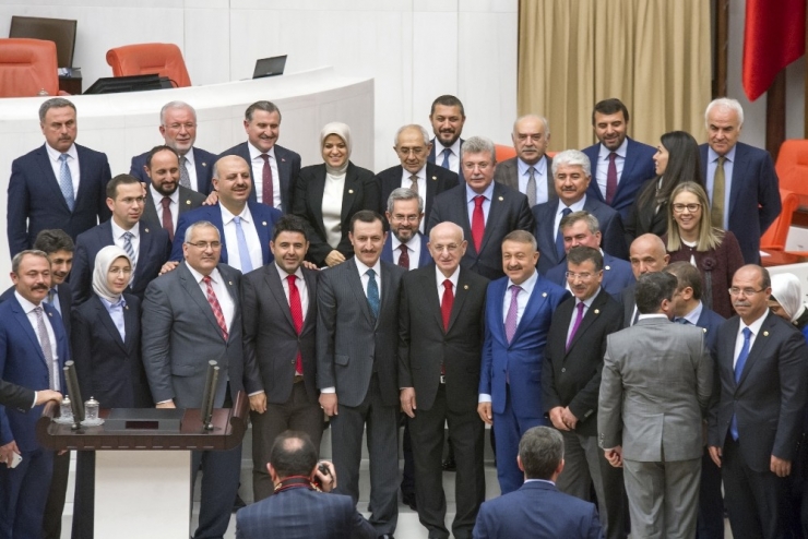 İsmail Kahraman Yeniden Tbmm Başkanı Seçildi