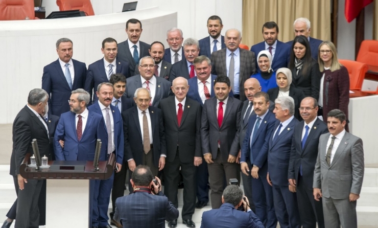 İsmail Kahraman Yeniden Tbmm Başkanı Seçildi