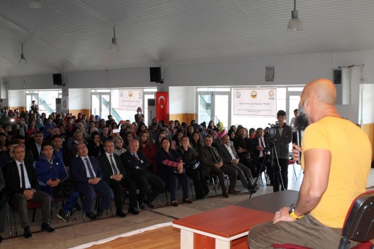 15 Temmuz Gazisi, Akdağmadeni’nde Öğrencilerle Buluştu