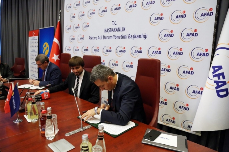 Türkçe’yi ‘Merhaba Umut’ İle Öğreniyorlar