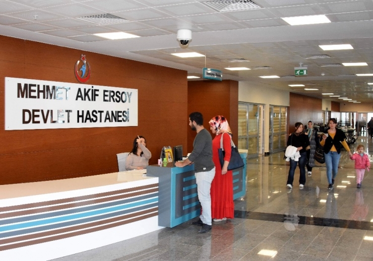 Yeni Çanakkale Devlet Hastanesi 5 Yıldızlı Otel Konforunda