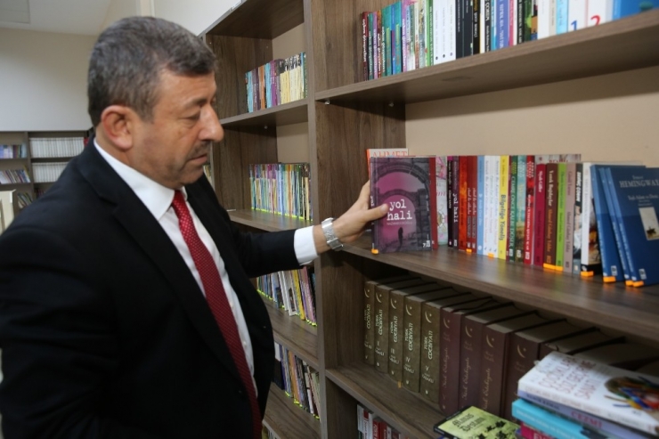 Darıca Belediyesi Kütüphanesi Halkın Hizmetinde