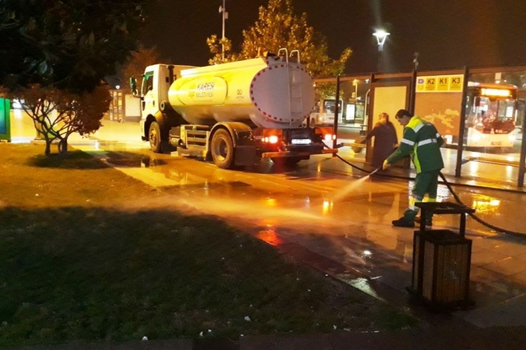 Karesi’den Temizlik Atağı