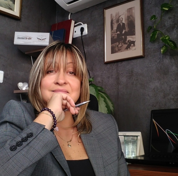 Urayna’da Doğdu, Artık İzmirli Bir Türk Gibi