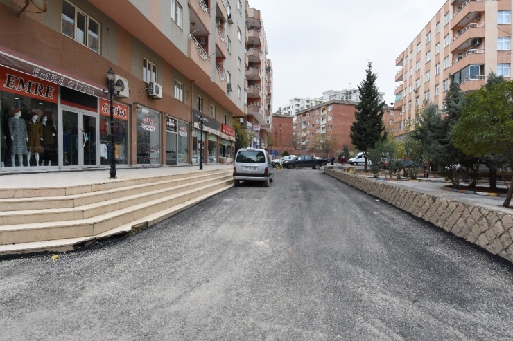 Kayyum Atanan Artuklu Belediyesi Asfaltsız Sokak Bırakmayacak