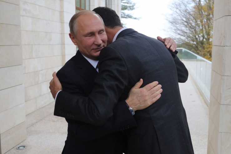 Putin Ve Esad Bir Araya Geldi