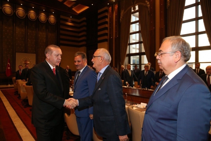 Başkan Yılmaz: “Cumhurbaşkanımız Belediyeciliğin Üstadı”