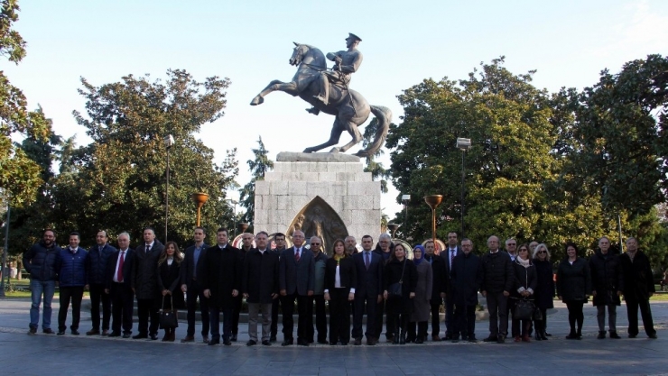 İlker: “Türkiye’de Diş Hekimliği Fakültelerinin Sayısı Oldukça Fazla”
