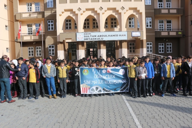 Bingöl’de "Öğrenciler Sinema İle Buluşuyor" Projesi
