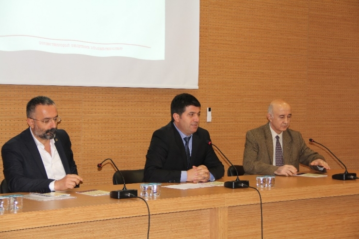 Çorum’da Kamu, Üniversite Ve Sanayi İşbirliği Masaya Yatırıldı