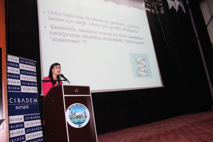 Develi’de Uyku Bozukluğu Semineri