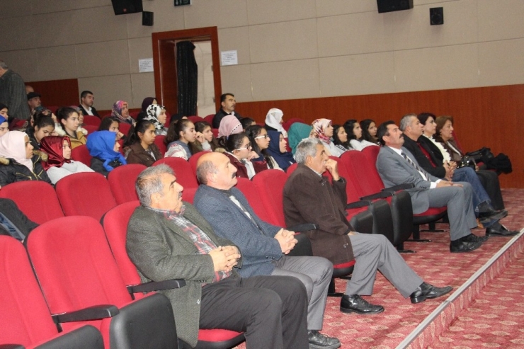 Develi’de Uyku Bozukluğu Semineri