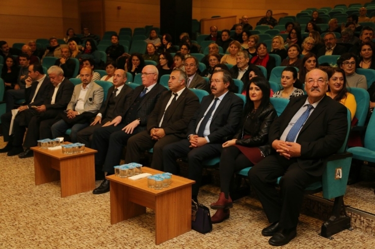 Eskişehirliler Aşık Mahzuni Şerif’i Unutmadı