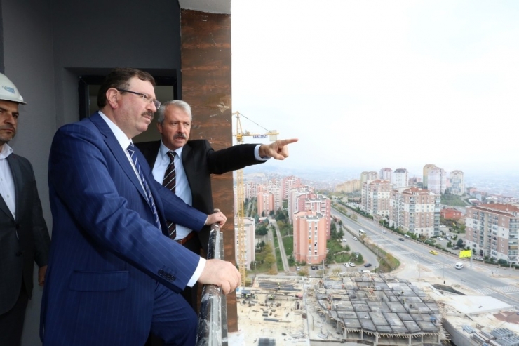 Bayram, Tuana Evleri’nde İncelemelerde Bulundu