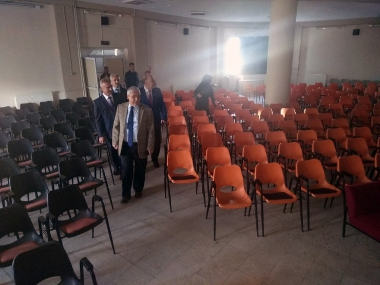 Vali Güvençer’den Proje Okuluna İnceleme