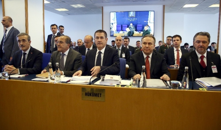 Bakan Canikli: “İlk S-400 Sisteminin Teslimatının 2019 Yılında Gerçekleştirilmesi Planlanmaktadır”