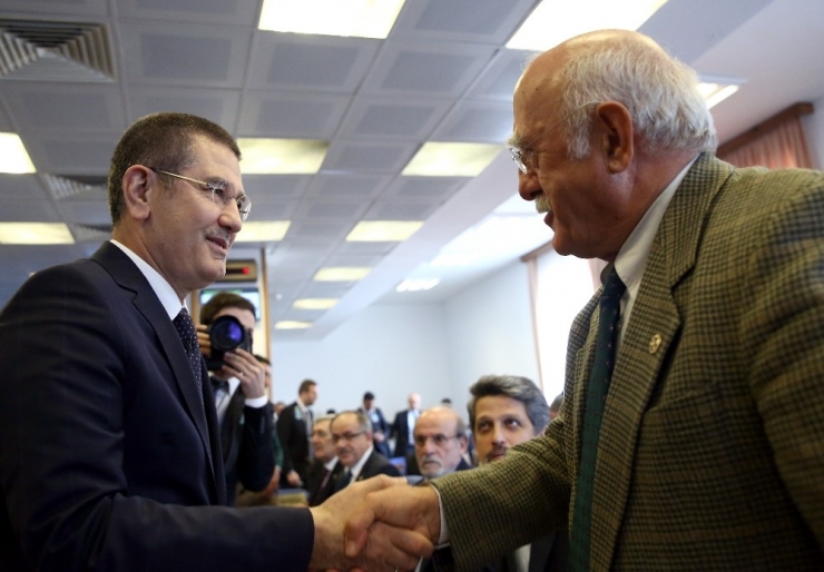 Bakan Canikli: “İlk S-400 Sisteminin Teslimatının 2019 Yılında Gerçekleştirilmesi Planlanmaktadır”