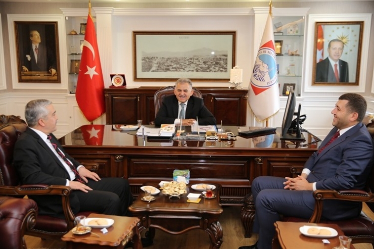 Mhp İl Başkanı Ersoy, Melikgazi Belediye Başkanı Büyükkılıç’ı Ziyaret Etti