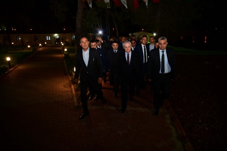 Mhp’li Durmaz: "Devlet Bahçeli Köprüsü Adana’nın Yüz Akı Olacak"