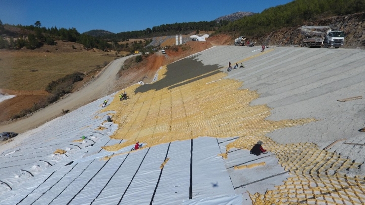 Menteşe Göledi Ve Sulamasında Çalışmalar Aralıksız Sürdürülüyor