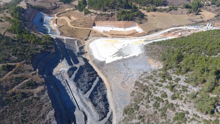 Menteşe Göledi Ve Sulamasında Çalışmalar Aralıksız Sürdürülüyor