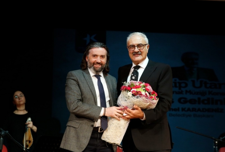 Münip Utandı İcrasıyla Hayran Bıraktı