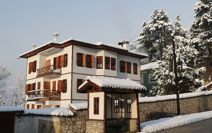 Safranbolu’da Kar Güzelliği