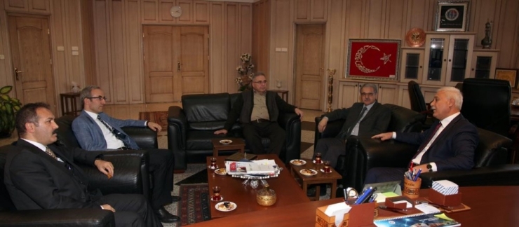 Üniversite Öğrencilerine "Nebi’nin Ayak İzleri" Anlatıldı