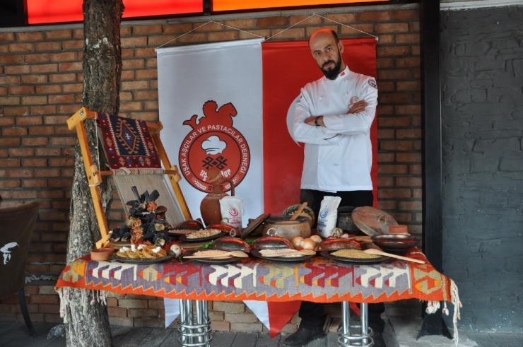 Uşak Dünya Rekoru İçin Hazırlanıyor