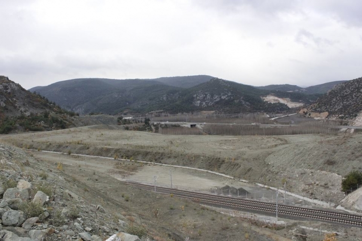 Vezirhan’da 24 Kasım Öğretmenler Günü Anısına Fidan Dikimi Yapılacak