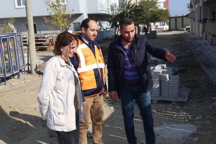 Hacı Ahmet Mahallesinde Parke Taş Sevinci