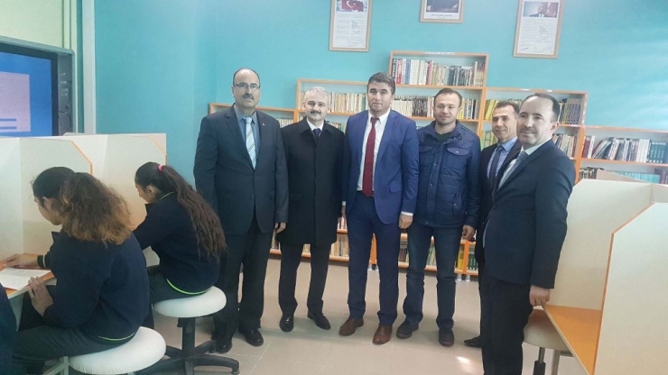 Yunus Emre Anadolu Lisesi, Kütüphanesine Kavuştu