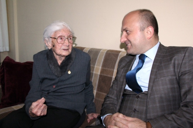 Mukime Öğretmen 103 Yaşında