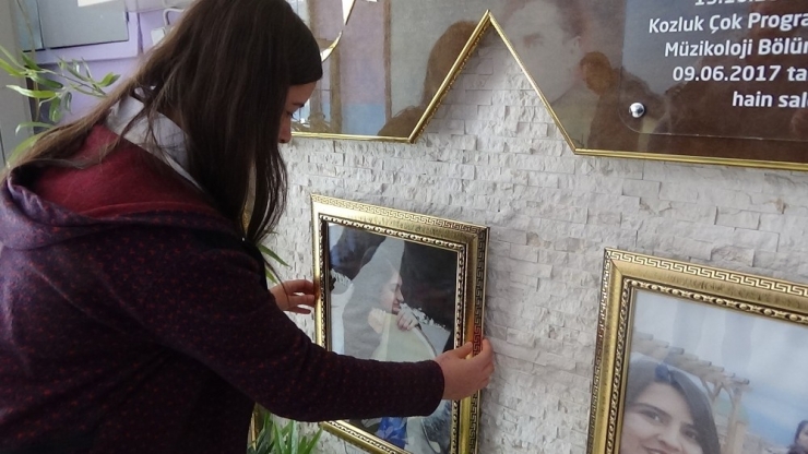 Öğrencileri Aybüke Öğretmeni Unutmadı