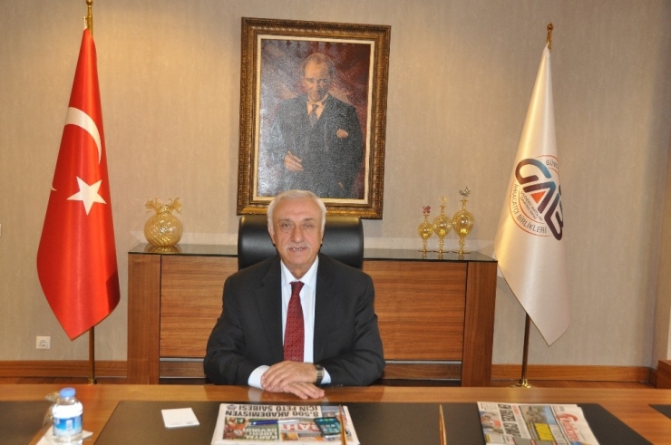 Çıkmaz: “Milletlerin Geleceğini Belirleyen Öğretmenlerdir“