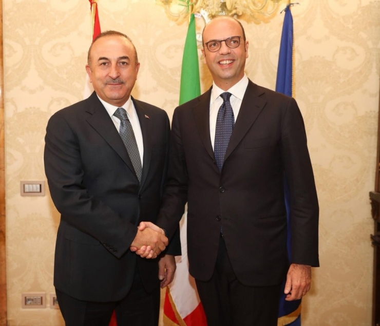 Dışişleri Bakanı Çavuşoğlu Roma’da