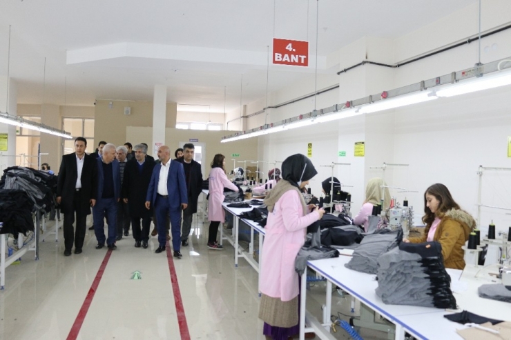 İranlı Yatırımcılardan Tekstilkente Ziyaret