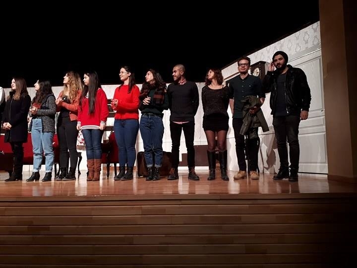 Sui Generis Tiyatro’dan Harika Bir Komedi