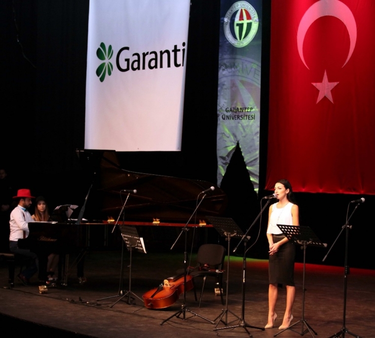Gaün’de Piyanist Ozan Çoban’dan ‘Klasik Müzik’ Söyleşisi