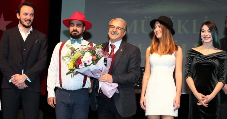 Gaün’de Piyanist Ozan Çoban’dan ‘Klasik Müzik’ Söyleşisi