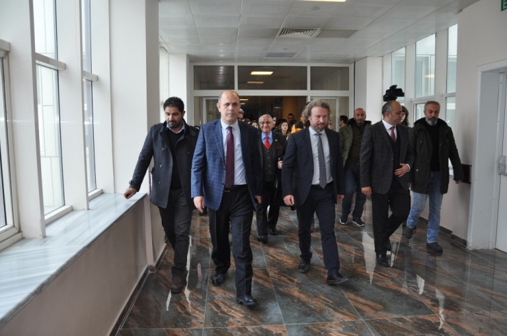 Kaü Araştırma Hastanesi 7/24 Hizmet Veriyor