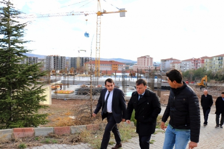 Sağlık Kompleksinde Çalışmalar Hız Kesmiyor