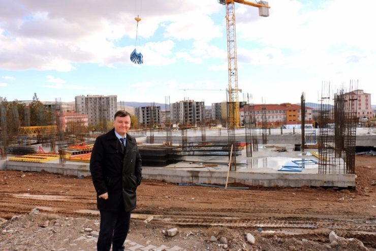 Sağlık Kompleksinde Çalışmalar Hız Kesmiyor