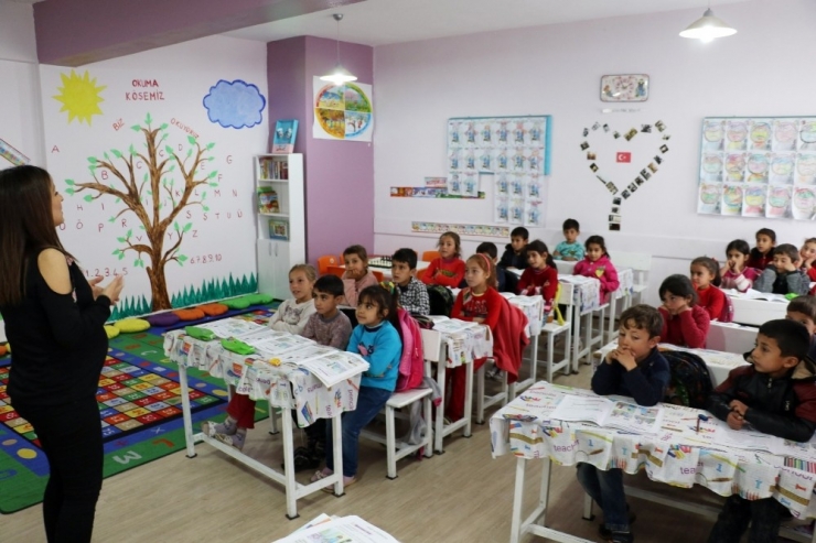 Sınıfta Yaptığı Değişiklikle Devamsızlık Sorununu Çözdü