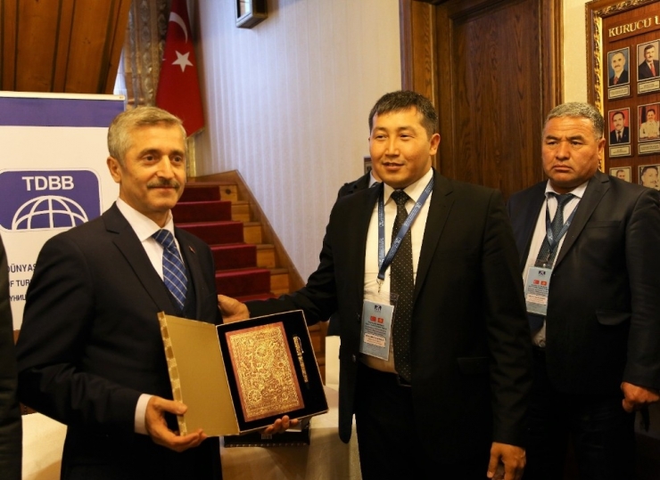 Şahinbey Ve Tokmok Belediyeleri Kardeş Oldu