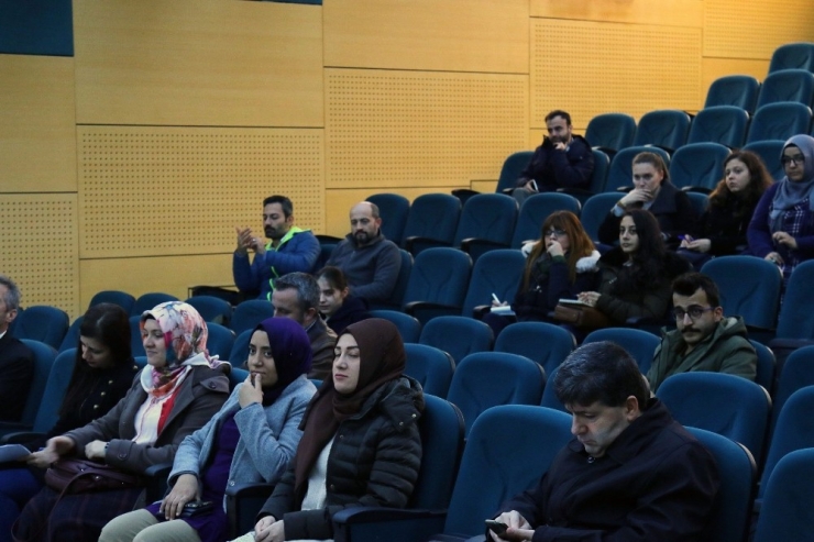 Saü’de Etkin Araştırma Yapmanın Yolları Anlatıldı