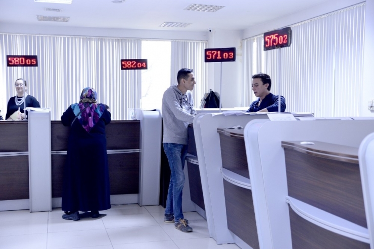 Vezneler Bu Hafta Sonu Da Açık