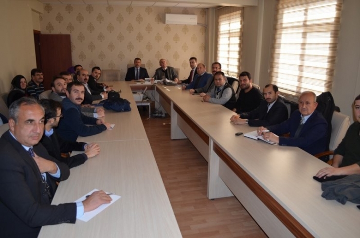 İvrindi’de ’E-zümre Modülü’ Bilgilendirme Toplantısı